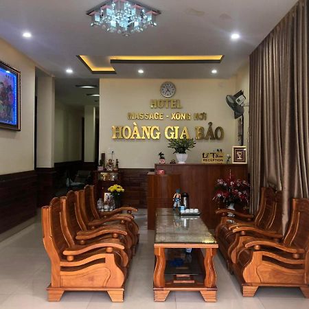 Hoang Gia Bao Hotel Kon Tum Exteriör bild