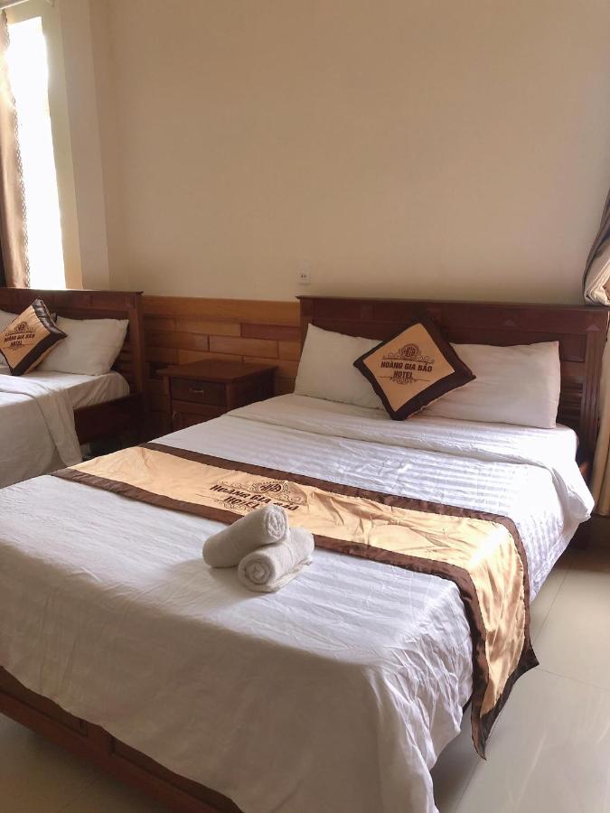 Hoang Gia Bao Hotel Kon Tum Exteriör bild
