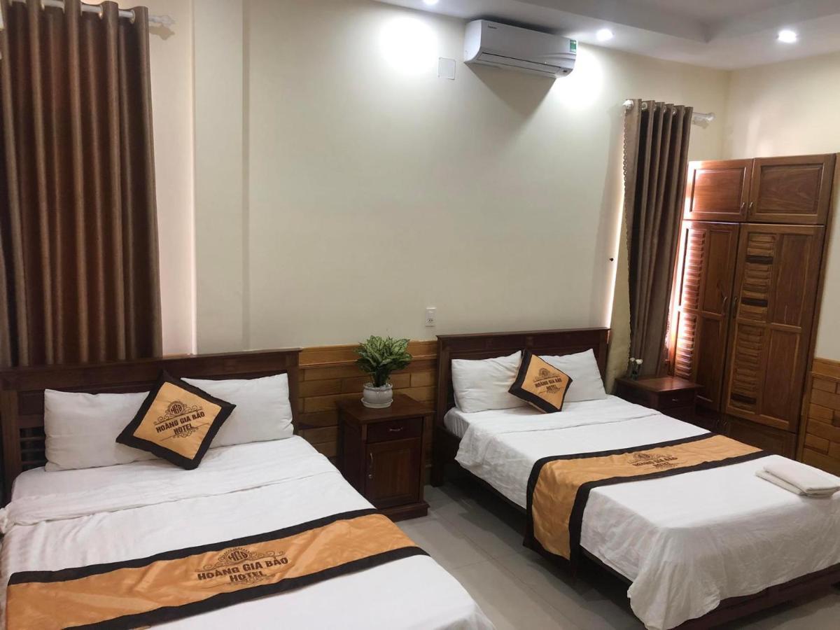 Hoang Gia Bao Hotel Kon Tum Exteriör bild