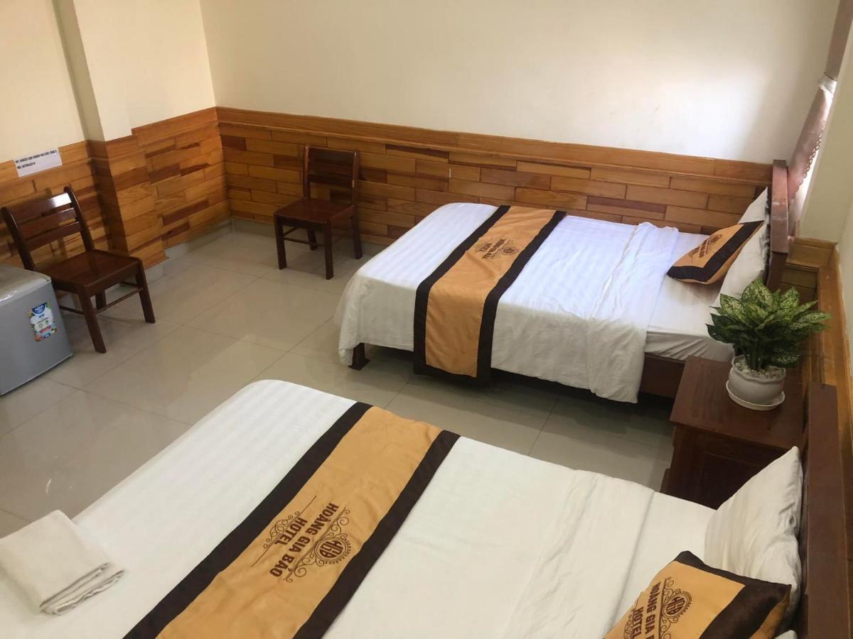 Hoang Gia Bao Hotel Kon Tum Exteriör bild