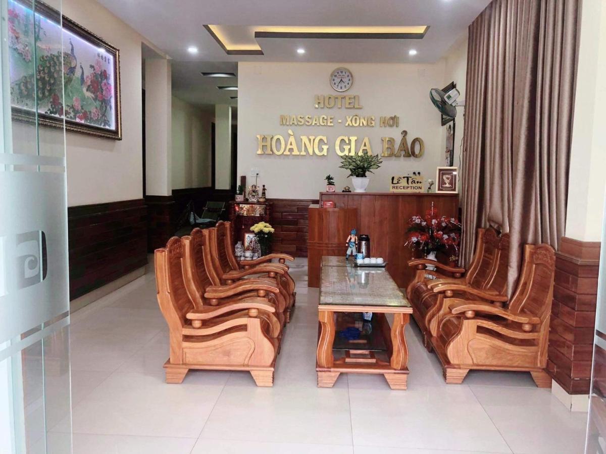 Hoang Gia Bao Hotel Kon Tum Exteriör bild